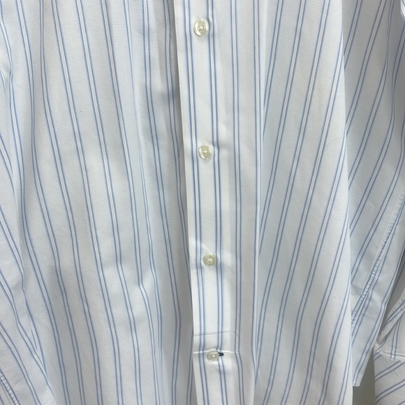 Banana republic fitted mens dress shirt - Picture 3 of 6